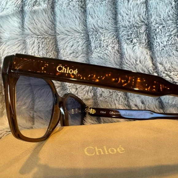 Chloe Brown sunglasses w/ Chloe case - Picture 3 of 7